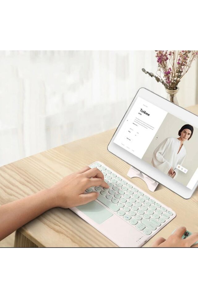 Tüm Cihazlara Uyumlu Touchpad Akıllı Dokunmatik Ekranlı Kablosuz Bluetooth Klavye (ios-android-win)